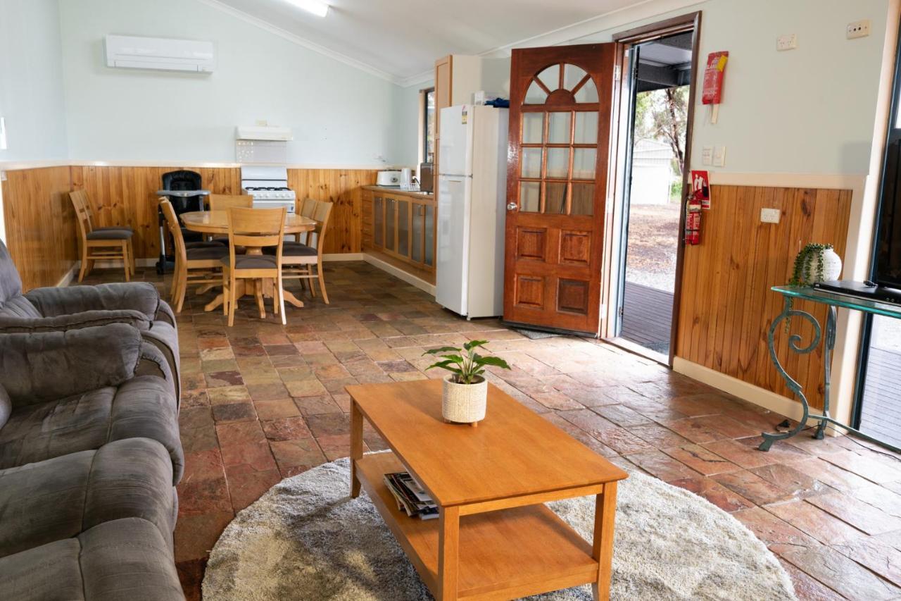 Kendenup Cottages And Lodge المظهر الخارجي الصورة